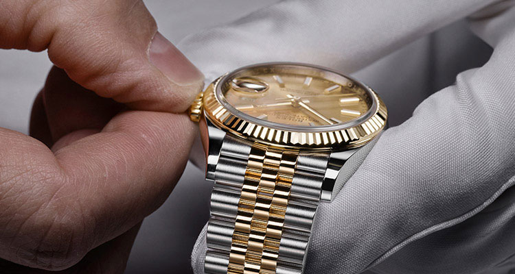 ROLEX WATCH SERVICING AND REPAIR AT Providence Diamond