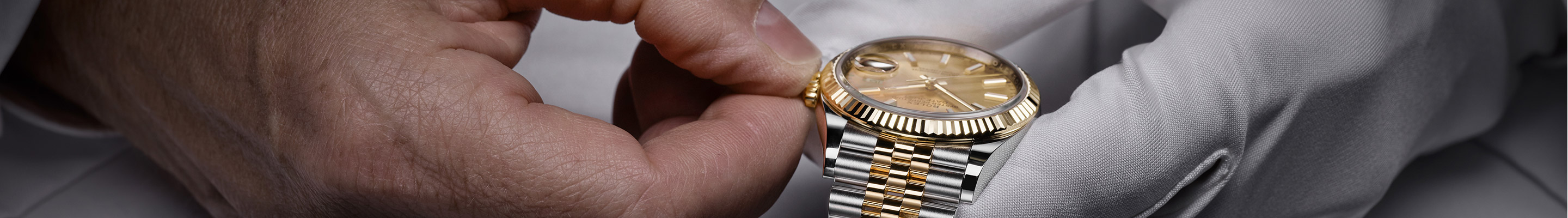 ROLEX WATCH SERVICING AND REPAIR AT Providence Diamond