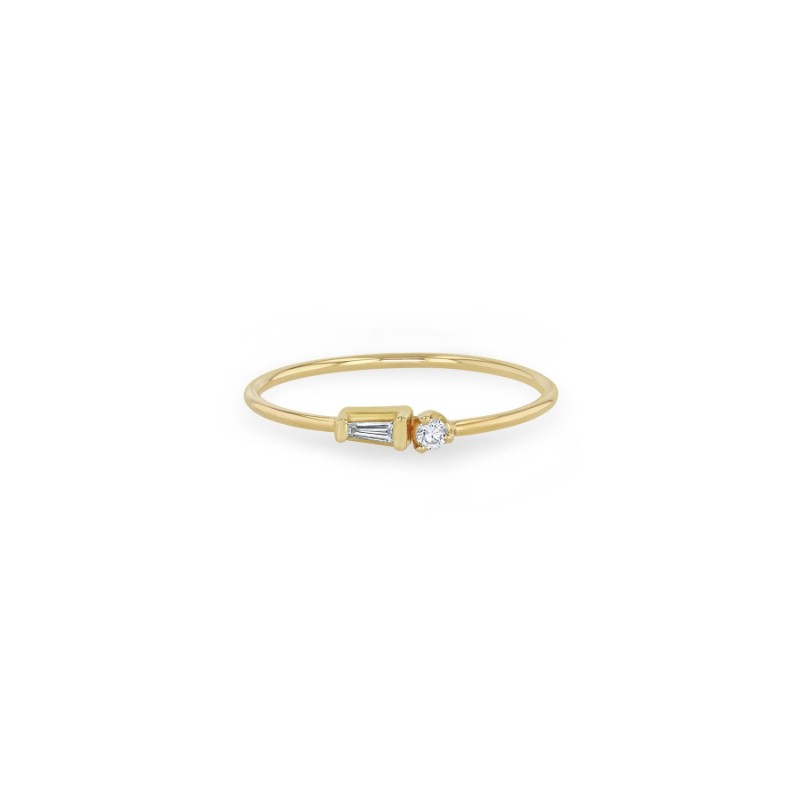 14K Yellow Gold Tapered Bagette And Round Cut Diamond Ring