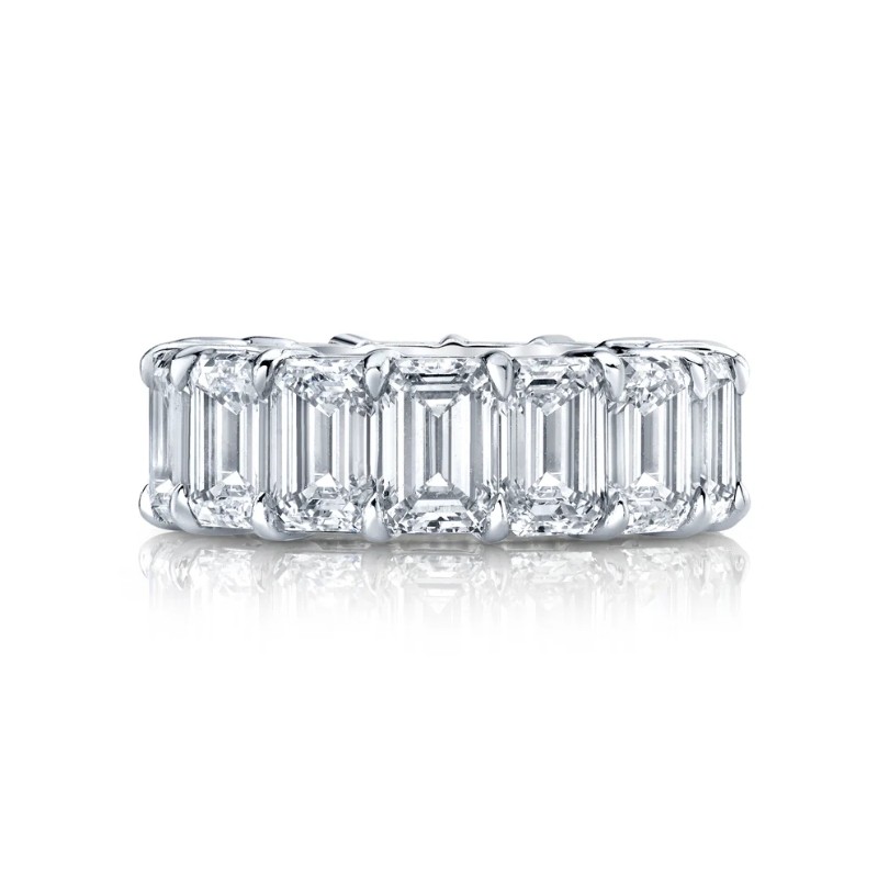Emerald Cut Diamond Eternity Band