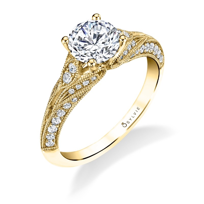 Round Cut Antique Engagement Ring - Livia