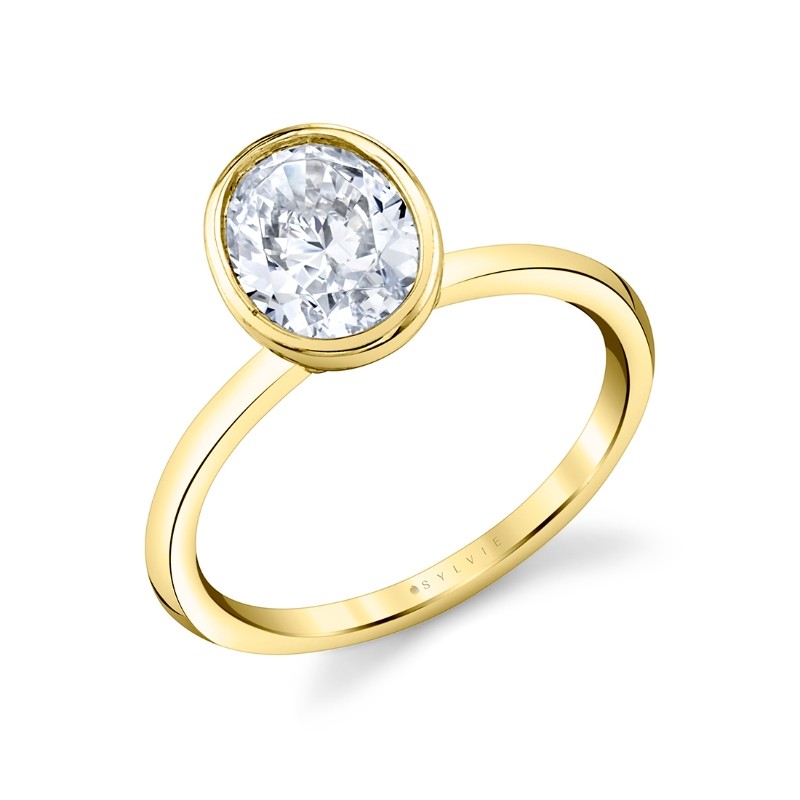 Oval Cut Bezel Set Engagement Ring - Cliodhna