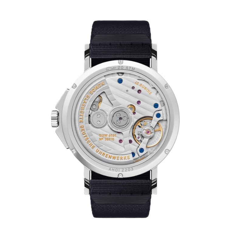 NOMOS Glash&uuml;tte Ahoi Neomatik 38 Date Watch