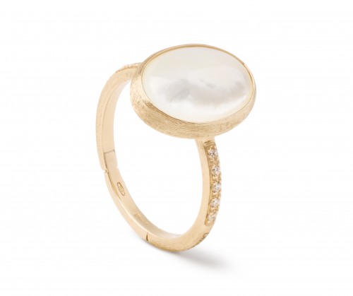 18k Yellow Gold Mother of Pearl & Diamond Ring