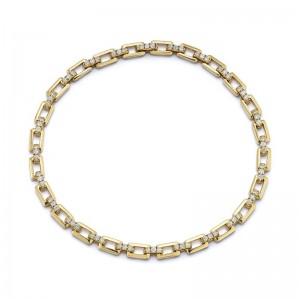 Small Gold Link Bracelet with Pave Diamond Bar Connection