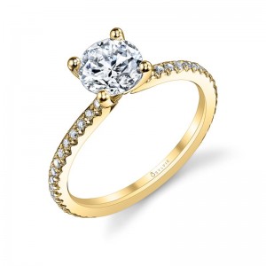 Round Cut Classic Engagement Ring - Adorlee