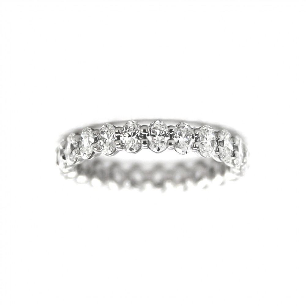 PLATINUM OVAL CUT DIAMOND SHARED PRONG ETERNTY BAND SIZE 6