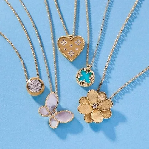 Necklaces & Pendants