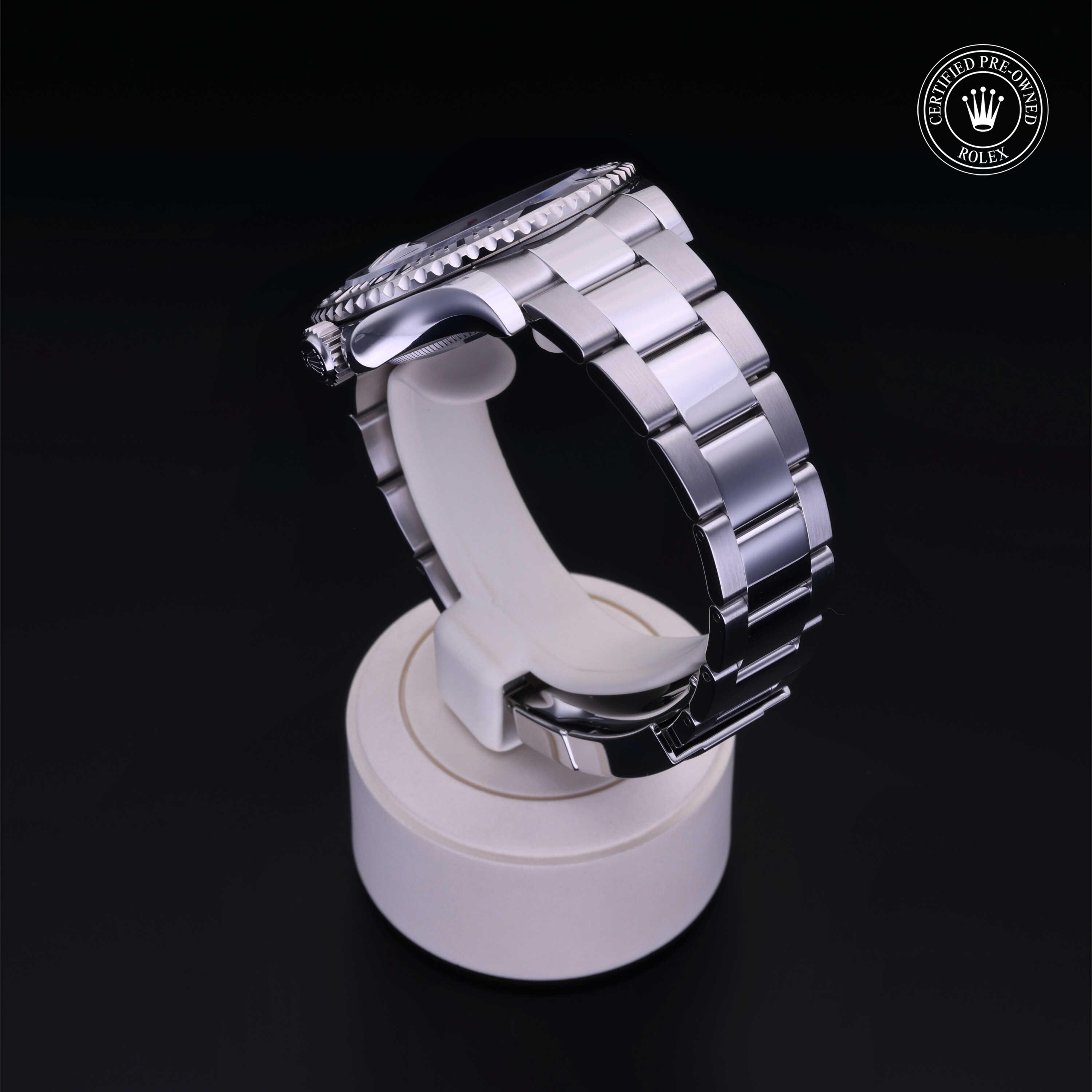 Oyster Perpetual Yacht-Master 40